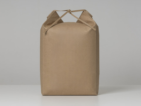 【R8年産新米予約】予約限定※ラベルレス　日本のお米の最高峰　【極上】南魚沼産コシヒカリ　山間地限定米　桑原農産のお米（精米）１０ｋｇ袋