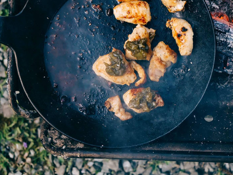 【食べやすい甘酸っぱさ】イタドリジャム