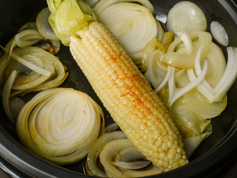 【スッキリとした甘さ・果汁たっぷり・生食可】白いとうもろこし9kg（20～28本）