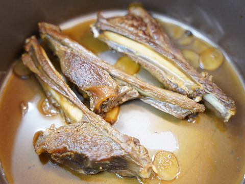 【煮込み料理に】大槌鹿プレミアムアバラ肉(スペアリブ) 200g×1パック 鹿肉