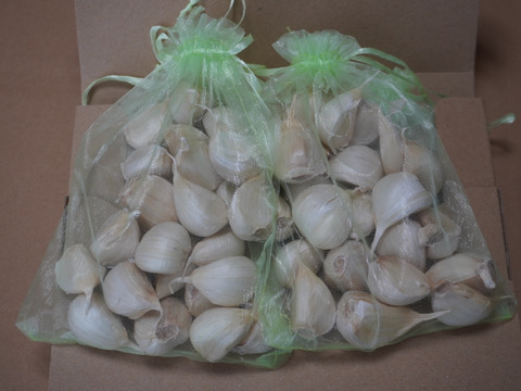 【バラにんにく 小さめ ホワイト 400g】北海道産  福地ホワイト六片種 農薬不使用自家栽培にんにく