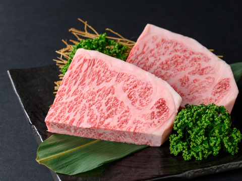 【冬ギフト】厚切り！甘い脂のサーロインステーキ 約200g×2枚！ バターのような芳醇な脂の味わい。和牛オリンピック日本一の農場からお届け