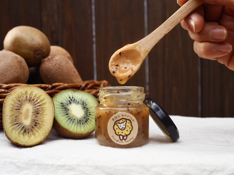 【無添加ギフト】無添加手作り♪自家製ゴールドキウイとグリーンキウイのミニジャム＆キウイセット!!美味しいアイスティーにも大変身！(M箱)【熨斗対応可】"M-MJ1"