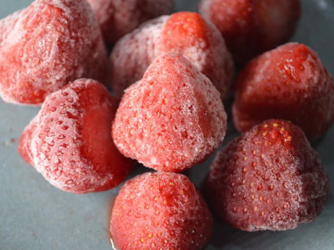 収穫してスグその日に瞬間冷凍!!福岡県産あまおう!!(お徳用1kg×1p)