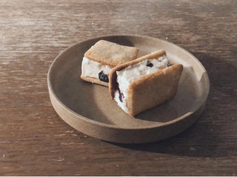 【12月中旬再入荷予定】セミドライ アロニア  ４袋 （約60日分）北海道産　無添加・無着色　スーパーフード