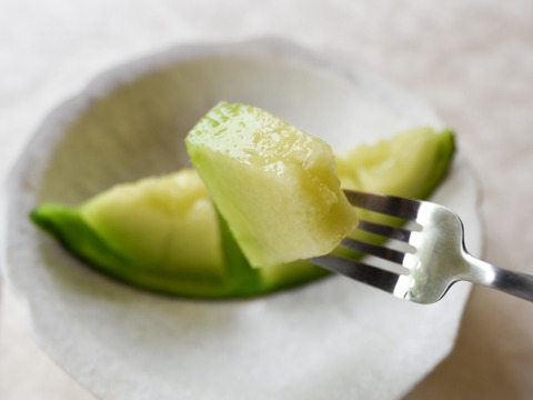 青肉と赤肉のメロン食べ比べセット