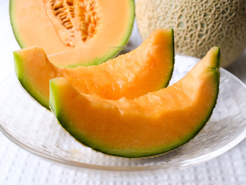 1玉 LLサイズ（1.5kg以上）沖縄産アールスメロン（赤肉）