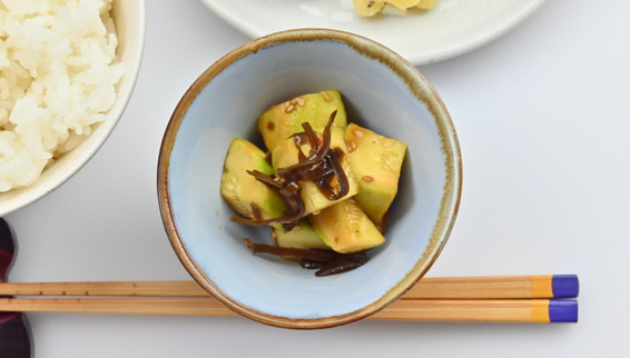 摘果メロンと昆布の佃煮和え