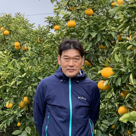 殿最弘茂
