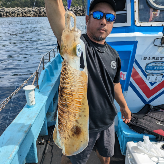 勝丸　児波達志