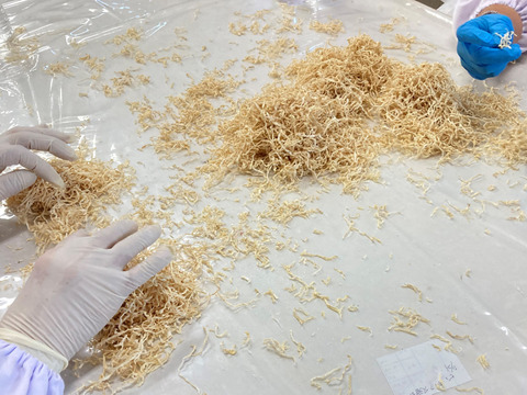 オタメシキリボシ(300g)送料込み￥1210→￥750シャキシャキツッ⤴☆有機栽培ダイコンのサラダ切り干し
