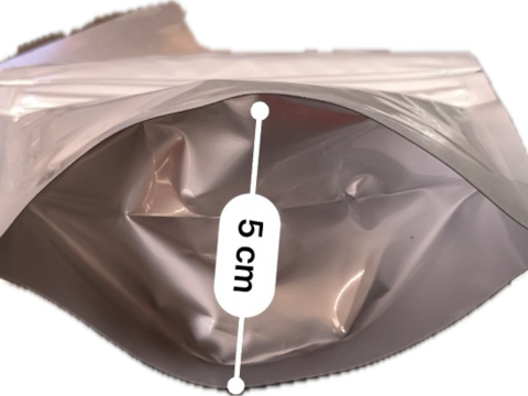 【定形外郵便送料込】国産フリーズドライいちご２種セット(固形20g&粉末50g×各1袋)