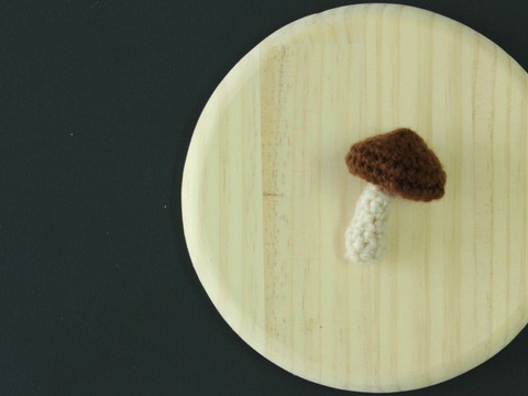 【夏ギフト】特別セット！東京福しいたけギフト用（300g×2パック＋しいたけマスコット・特別包装）