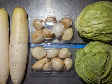 キャベツ、ダイコン、ニンニク、リンゴ、ラ・フランス