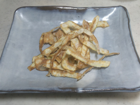 北関東から青パパイヤをお届けします‼1kg
こだわりの生産のため生産量が限られてます
 (下処理の仕方と簡単なレシピを同封いたします）