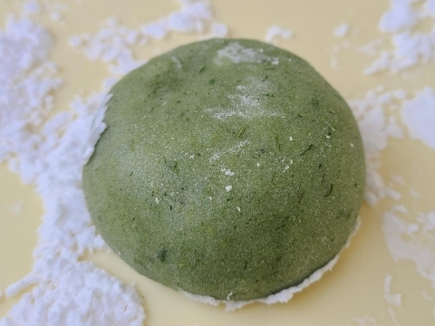 【有馬温泉の麓発】天然 生よもぎ100g 春の訪れの香り 兵庫県旧有馬郡産 山菜