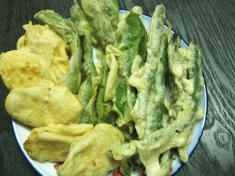 １週間限定【秋の旬野菜おまかせセット】
欲張りたっぷり　2500円コース
農家人ではなく「お客様」が選ぶ旬野菜のおまかせセットです。