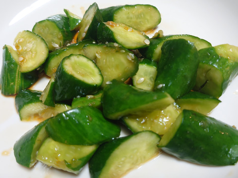 オーガニックきゅうり☆たっぷり2kg：愛知県産の野菜｜食べ