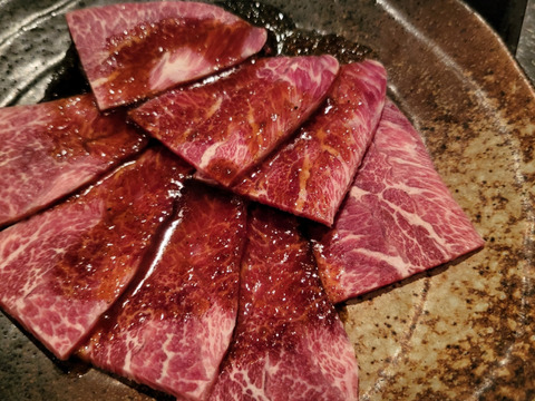 【１品限定】兵庫県産黒毛和牛（経産牛）「ツラミ（ブロック肉）　312g/真空パック」