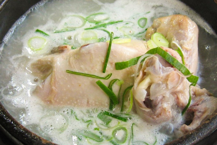 炊飯器でもち麦サムゲタン