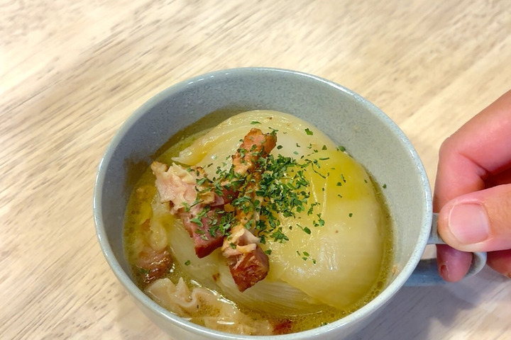 手抜きご飯とは言わせない！玉ねぎスープ