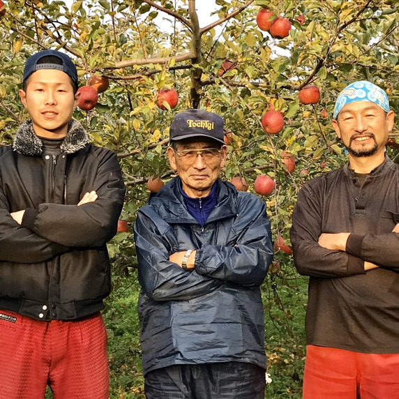 自然栽培の薄井農園　　　　　　　　 (  りんごの森うすい農園）　　 NATURAL CULTIVATION FARM USUI