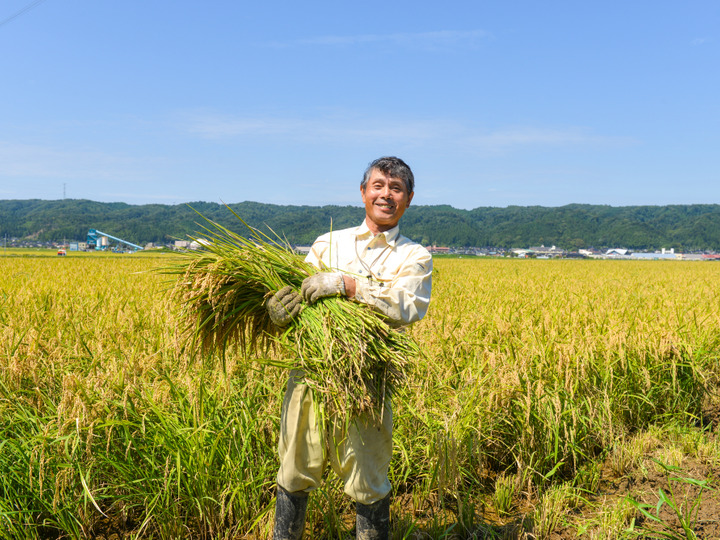 有機米/2kg/玄米】天然由来の肥料で栽培、ふくよかで程よい甘みが人気