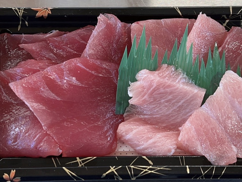 大間産まぐろお刺身・イカゲソ2P・スナズリ串1P