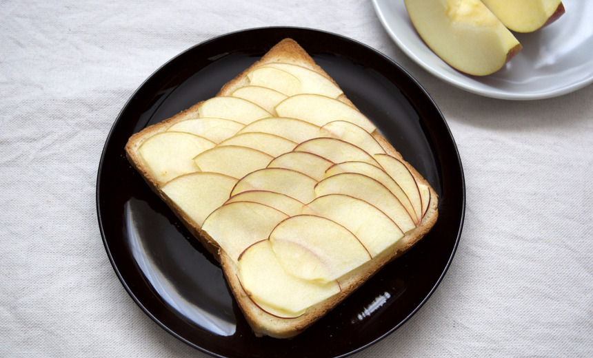 りんごトースト
