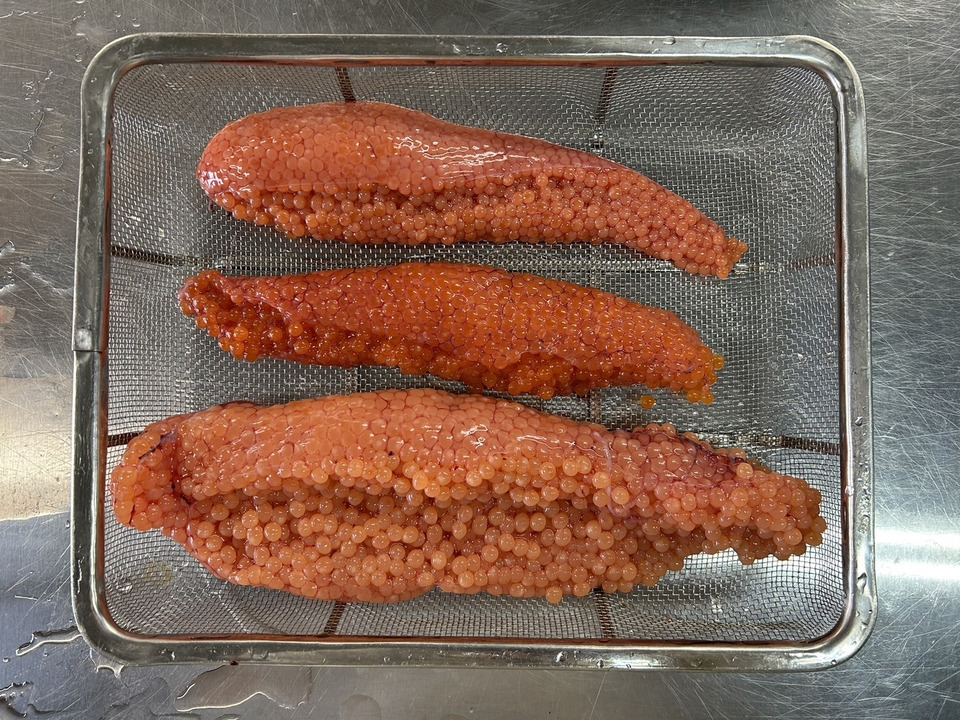 【鮭水揚げ日本一のまちからすじこをお届け!】自家製いくらに最適!秋鮭の筋子:北海道産のすじこ|食べチョク|産地直送(産直)お取り寄せ通販 ...