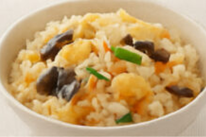 いりすのきのこ入り炊き込みご飯