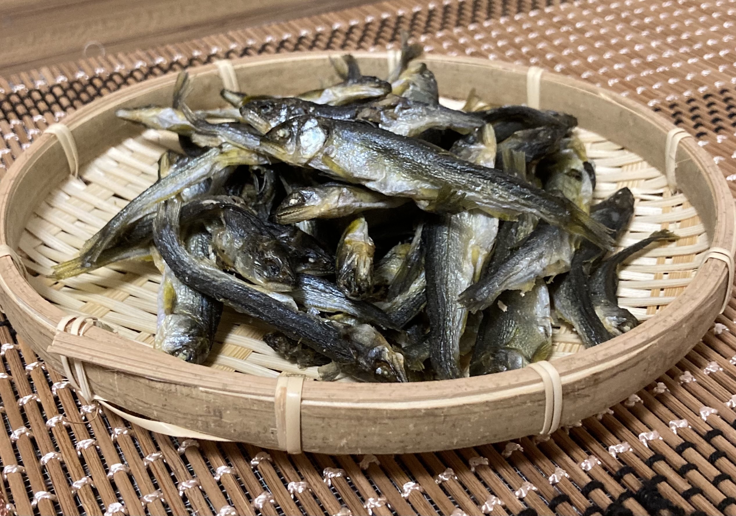 【稚鮎コレクション】国産稚鮎『うまみ干し』※無添加 “口に広がる風味がたまらない！最高級の食べる煮干し！“：和歌山県の投稿｜食べチョク｜産地 ...