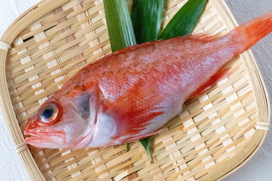 ノドグロ