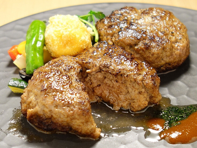 あか牛ハンバーグ