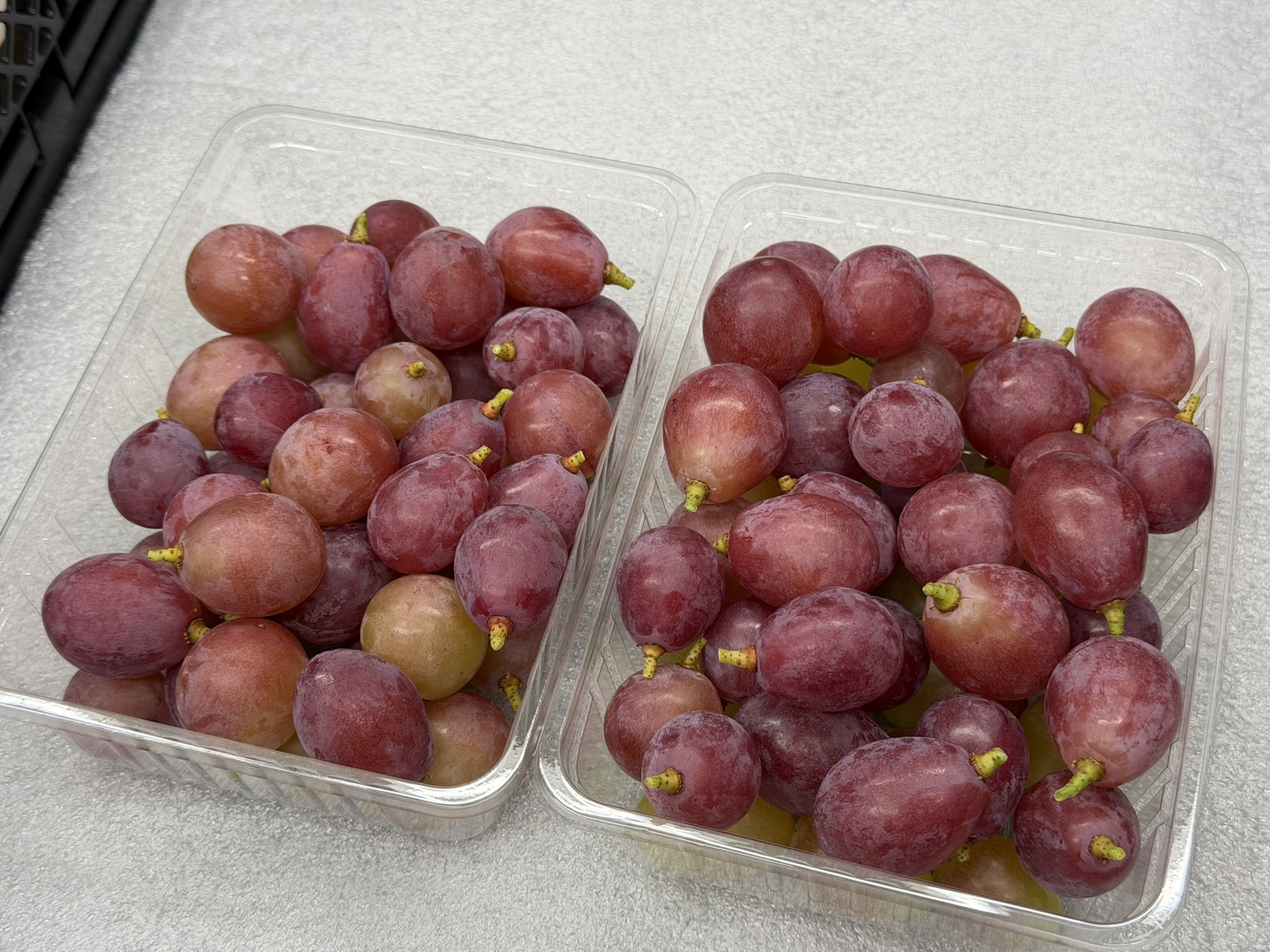限定価格】400円値引き‼️山梨県産【クイーンニーナ】ご家庭用(訳あり