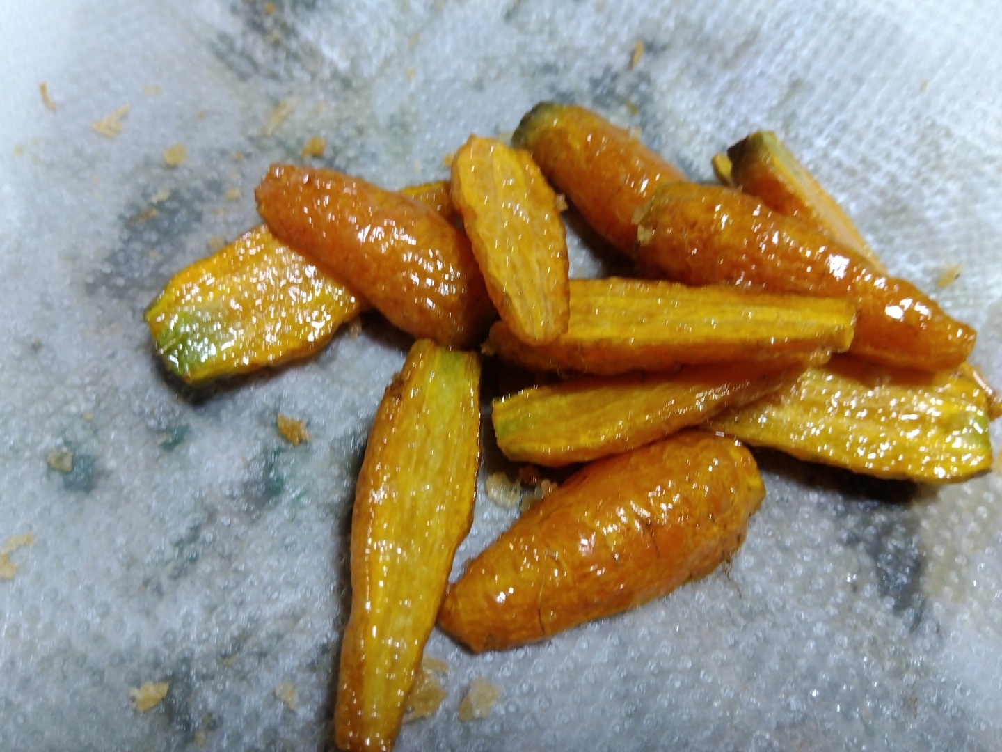 sale！】1700円→1500円【自然栽培】人参葉1kg：愛知県産の黒田