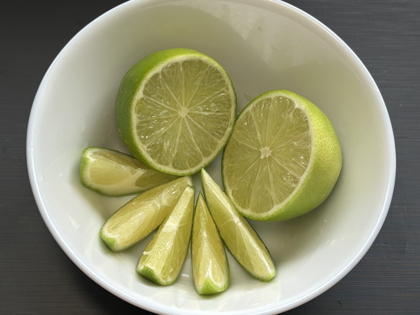 国産ライム（タヒチ）1.8kg 防腐剤・ワックス不使用 採れたてを出荷