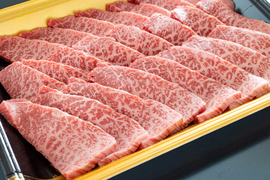 抗生物質不使用！　薬師牛　A5等級赤身焼肉100ｇ