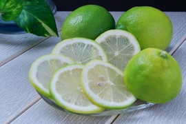 【個数限定】和歌山県産グリーンレモン1.5kg【防腐剤・ワックス不使用】