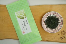 京都宇治　上煎茶（満月茶）「自然の恵を味わうお茶」