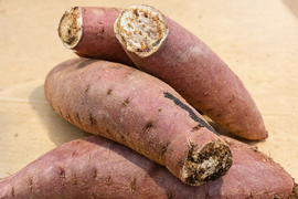 （ほくほく系）超お得！食品ロス削減応援・訳あり紅まさり6キロ以上！目一杯詰めます。