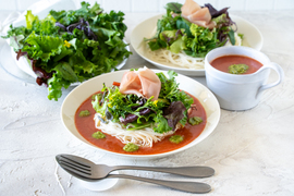 信州をお試し【旬彩野菜】BOX２～3人前　クリスマスパーティーにも！サラダリーフミックス140g1パック＋季節野菜1～2品。無施肥栽培・長野県安曇野産・冬ギフト