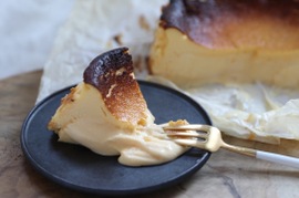 「贈答用」にも/放牧卵itadakiバスクチーズケーキ【完全受注生産ひとつひとつシェフが焼き上げます】グルテンフリー/Basque Cheesecake