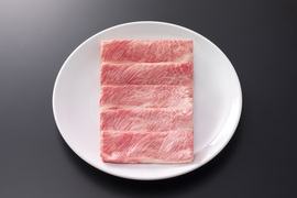 霜降りと赤身のバランスがいい！松阪牛すき焼き（ロース・肩ロース）300ｇ