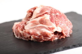 十勝放牧黒豚　圧巻の黒豚毎日食べたい！！
ひき肉（350ｇ×3）＆切り落としセット（300ｇ×3）計1,950ｇ