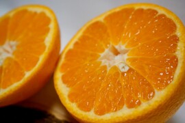 【母の日ギフト】『八朔！？春峰(しゅんぽう)です！』約6〜8玉入り サイズ混合