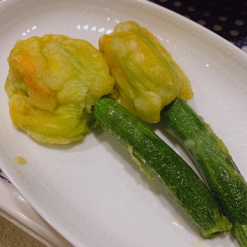 花ズッキーニを食べよう 花のみ10個セット 千葉県産 食べチョク 農家 漁師の産直ネット通販 旬の食材を生産者直送 花ズッキーニを食べよう 花のみ10個セット 千葉県産 食べチョク 農家 漁師の産直ネット通販 旬の食材を生産者直送