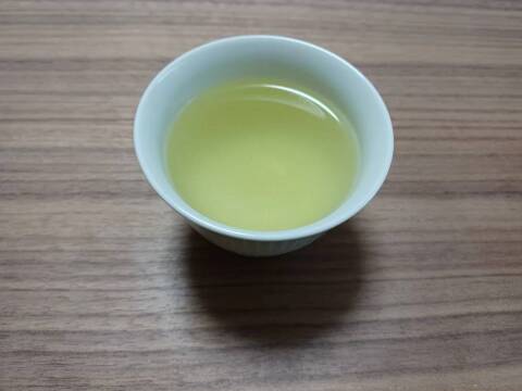 【大容量】べにふうき緑茶300g【苦くて渋いお茶】