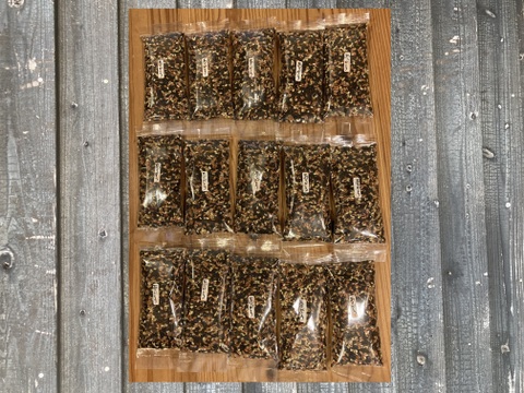 【冬ギフト】【福袋】自然栽培･天日干し!古代米(黒赤緑)ブレンド(100g×15p)