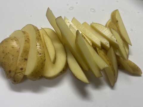 旬の新じゃが！「北海こがね」【農薬・化学肥料・除草剤不使用】（5kg）